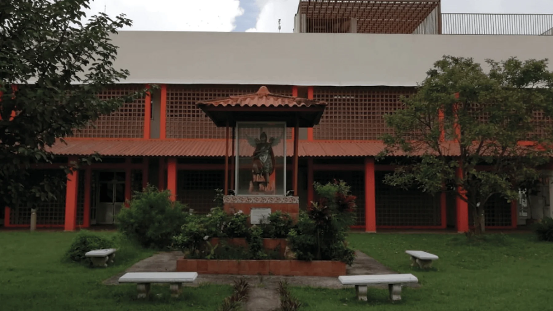 Hospital San Miguel Arcángel, vista 2